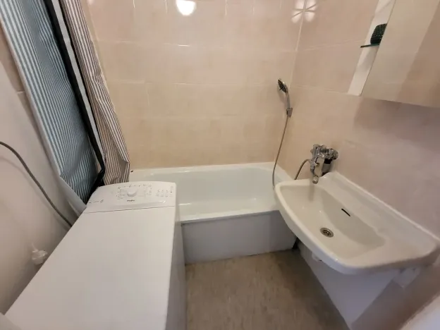 Prodej bytu 1+1, Ostrava - Poruba, Vietnamská, 37 m2