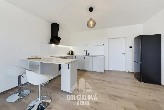 Pronájem bytu 1+kk, Jihlava, Okružní, 45 m2