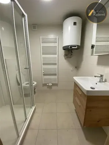 Pronájem bytu 1+kk, Mělník, Bezručova, 48 m2