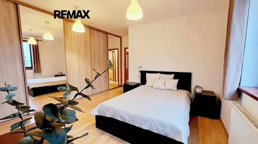 Pronájem bytu 2+kk, Praha - Vysočany, U Kloubových domů, 69 m2