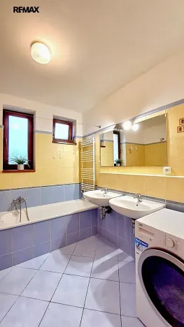 Pronájem bytu 2+kk, Praha - Vysočany, U Kloubových domů, 69 m2