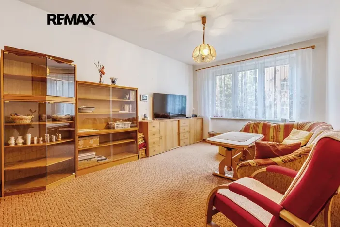 Pronájem bytu 2+1, Karlovy Vary, I. P. Pavlova, 54 m2