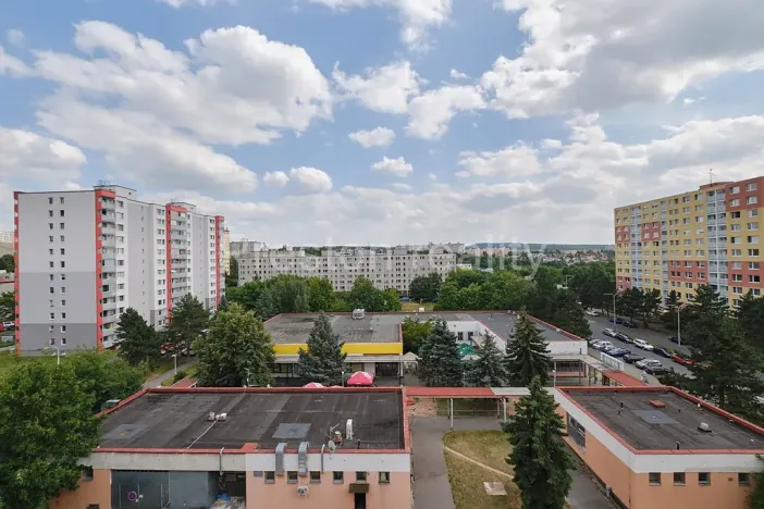 Pronájem bytu 1+kk, Praha - Modřany, Angelovova, 28 m2