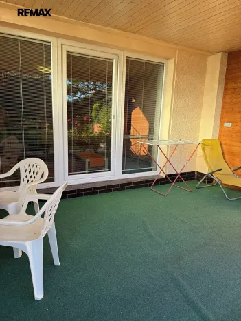 Pronájem bytu 1+kk, Praha - Újezd nad Lesy, Borovská, 35 m2