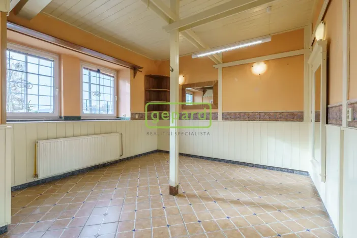 Pronájem obchodního prostoru, Karlovy Vary, Rohová, 112 m2