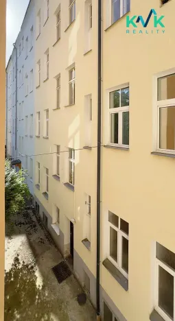 Pronájem bytu 2+kk, Karlovy Vary, Tylova, 34 m2