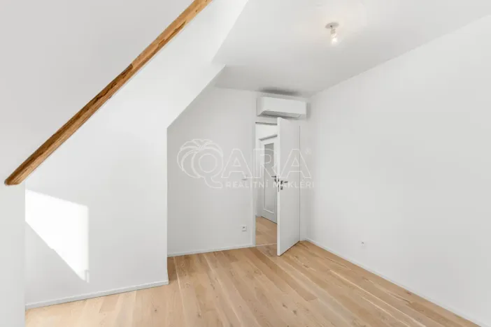 Pronájem bytu 5+kk, Praha - Jinonice, Řeporyjská, 107 m2