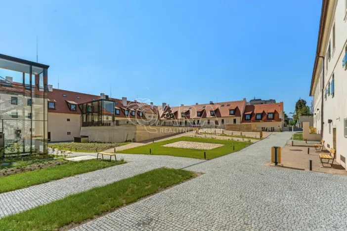 Pronájem bytu 5+kk, Praha - Jinonice, Řeporyjská, 107 m2