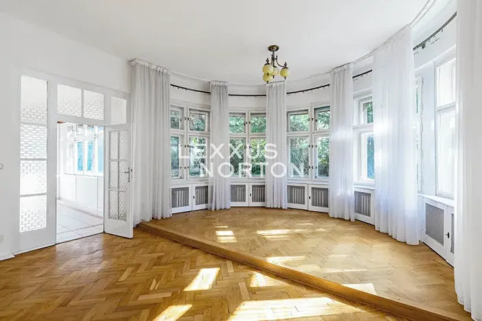 Prodej bytu 6+kk a větší, Praha - Střešovice, Cukrovarnická, 228 m2