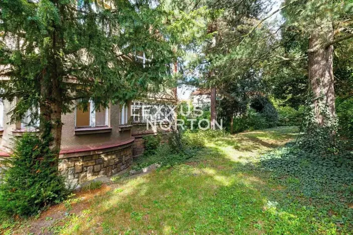 Prodej bytu 6+kk a větší, Praha - Střešovice, Cukrovarnická, 228 m2
