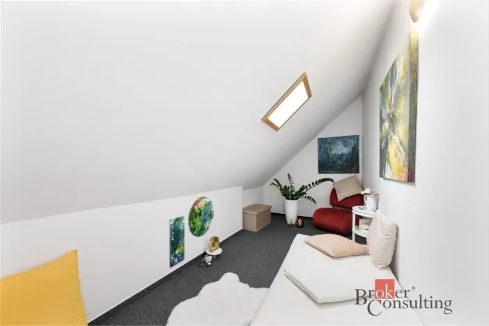 Prodej obchodního prostoru, Hostivice, Čsl. armády, 1000 m2