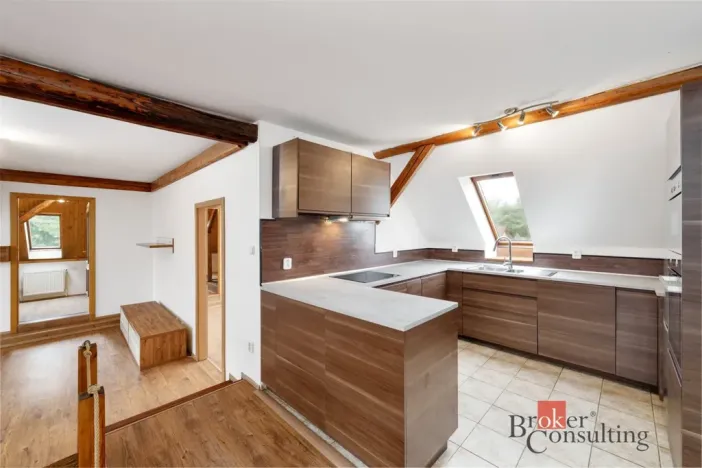Prodej obchodního prostoru, Hostivice, Čsl. armády, 1000 m2