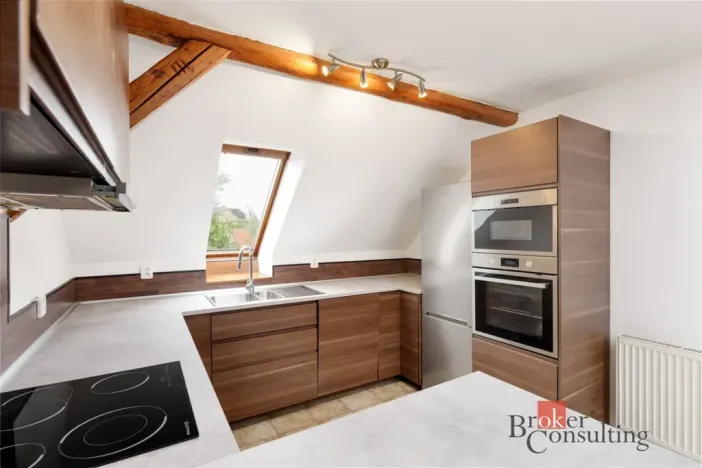 Prodej obchodního prostoru, Hostivice, Čsl. armády, 1000 m2