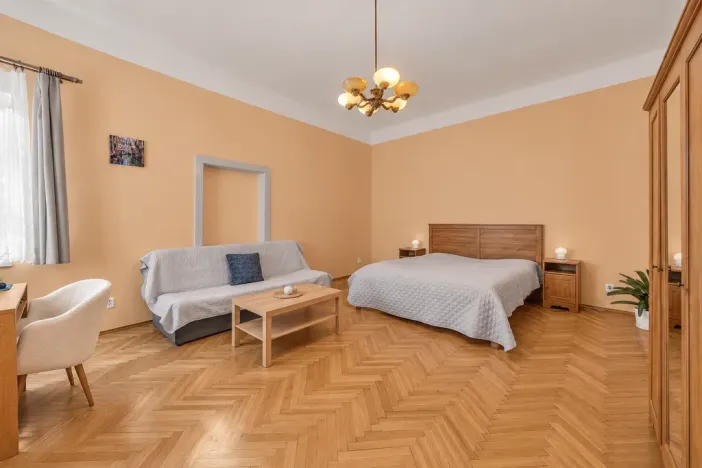 Prodej ubytování, Červený Kostelec, náměstí T. G. Masaryka, 1120 m2