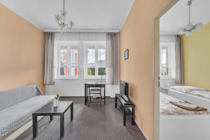 Prodej ubytování, Červený Kostelec, náměstí T. G. Masaryka, 1120 m2