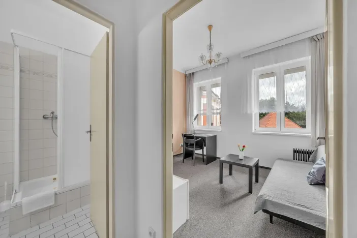 Prodej ubytování, Červený Kostelec, náměstí T. G. Masaryka, 1120 m2