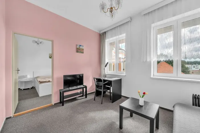 Prodej ubytování, Červený Kostelec, náměstí T. G. Masaryka, 1120 m2