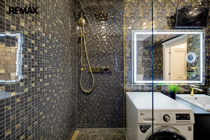 Prodej bytu 2+1, Karlovy Vary, nábřeží Jana Palacha, 72 m2