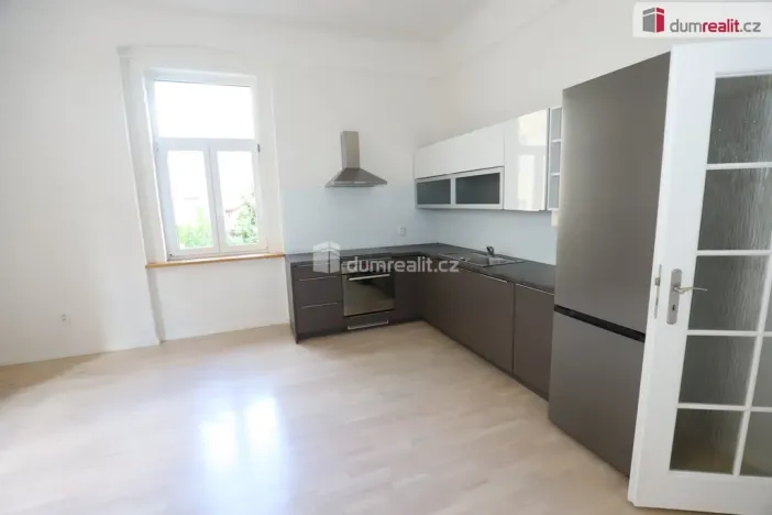 Pronájem bytu 4+kk, Mariánské Lázně, Hlavní třída, 120 m2