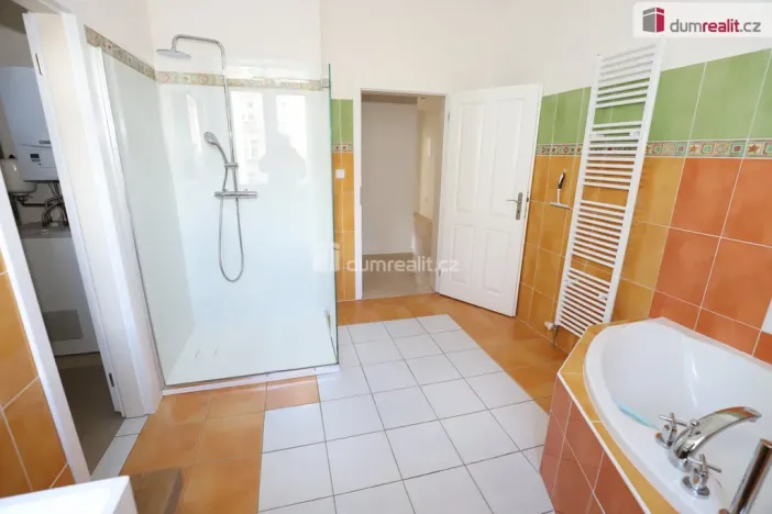 Pronájem bytu 4+kk, Mariánské Lázně, Hlavní třída, 120 m2