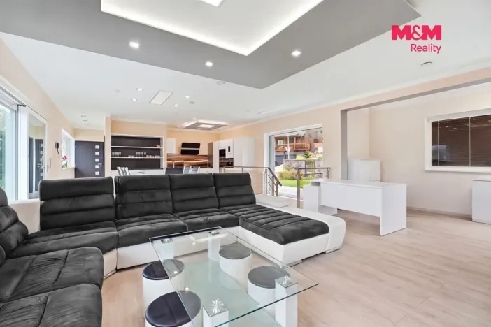 Prodej rodinného domu, Smržovka, Pod Hřištěm, 225 m2