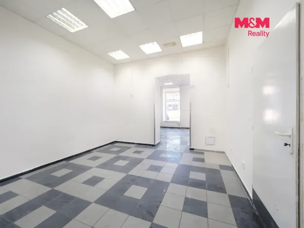 Prodej obchodního prostoru, Praha - Libeň, Sokolovská, 144 m2