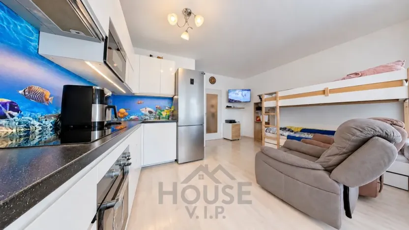 Prodej bytu 1+kk, Praha - Letňany, Škrábkových, 42 m2