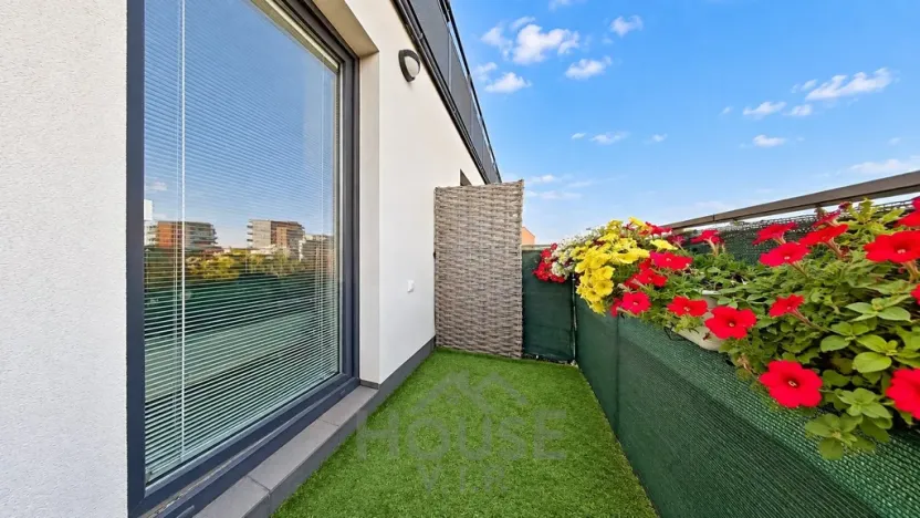 Prodej bytu 1+kk, Praha - Letňany, Škrábkových, 42 m2