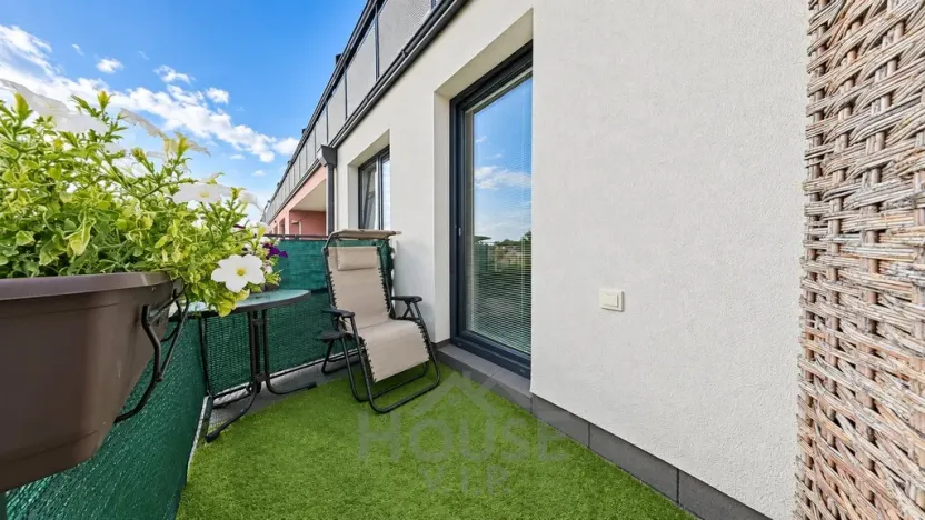 Prodej bytu 1+kk, Praha - Letňany, Škrábkových, 42 m2