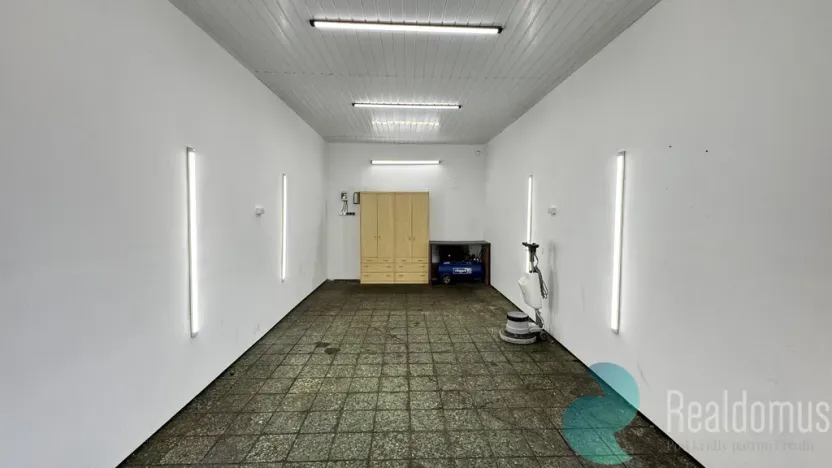 Pronájem garáže, Kaplice, Omlenická, 25 m2