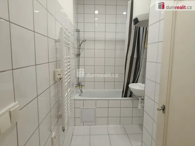 Pronájem bytu 2+kk, Praha - Strašnice, Za poštou, 58 m2