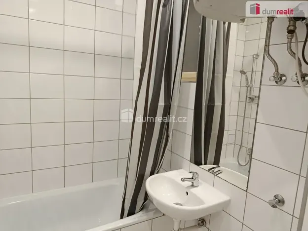 Pronájem bytu 2+kk, Praha - Strašnice, Za poštou, 58 m2