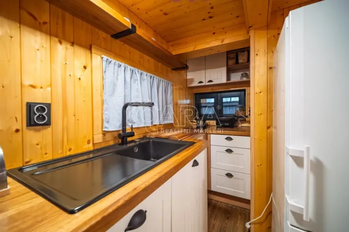 Pronájem chaty, Tehov, Údolí Raků, 88 m2