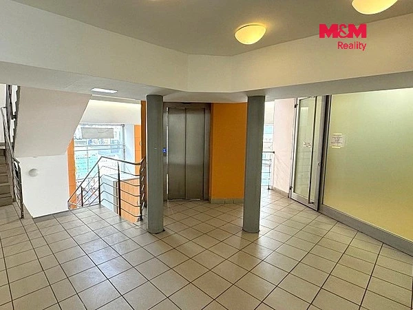 Pronájem obchodního prostoru, Brno - Brno-město, Masarykova, 30 m2