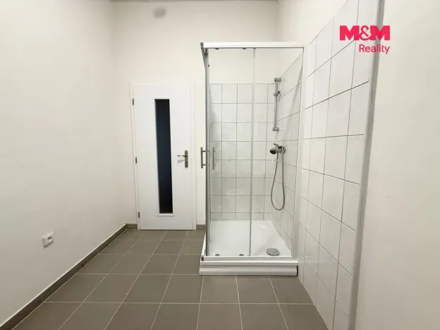 Pronájem kanceláře, Děčín, Březová, 55 m2