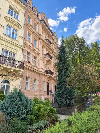 Prodej bytu 3+kk, Karlovy Vary, Sadová, 95 m2
