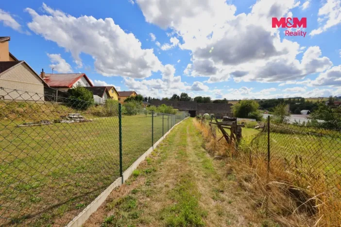 Prodej pozemku pro bydlení, Puklice, 1496 m2