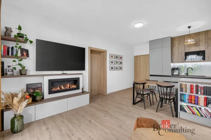 Prodej bytu 3+kk, Holubice, 78 m2