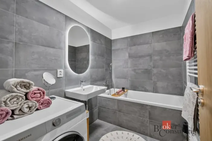 Prodej bytu 3+kk, Holubice, 78 m2
