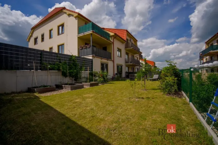 Prodej bytu 3+kk, Holubice, 78 m2