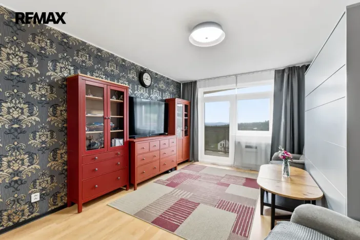 Prodej bytu 2+kk, Kamenice - Ládví, Benešovská, 60 m2