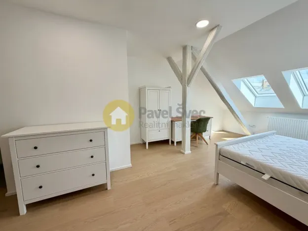 Pronájem bytu 1+kk, Strakonice - Strakonice I, Zvolenská, 53 m2
