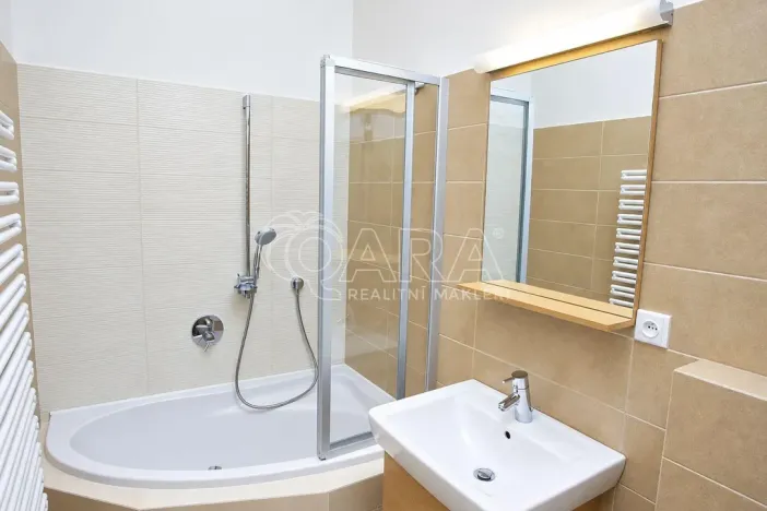 Pronájem bytu 2+kk, Praha - Vyšehrad, Vratislavova, 62 m2