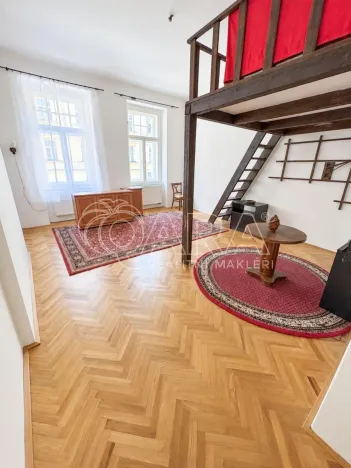 Pronájem bytu 4+1, Praha - Nové Město, Vyšehradská, 103 m2