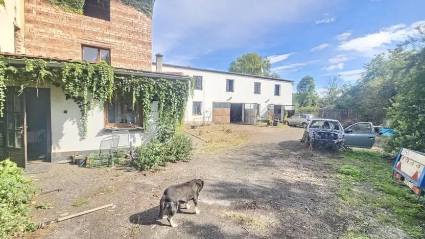 Prodej rodinného domu, Býčkovice - Velký Újezd, 700 m2