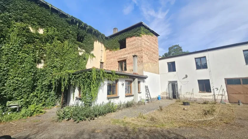 Prodej rodinného domu, Býčkovice - Velký Újezd, 700 m2