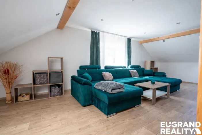 Prodej rodinného domu, Lučany nad Nisou, 235 m2