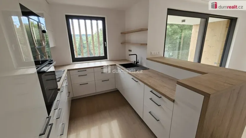 Pronájem bytu 2+kk, Praha - Motol, Pod Homolkou, 70 m2
