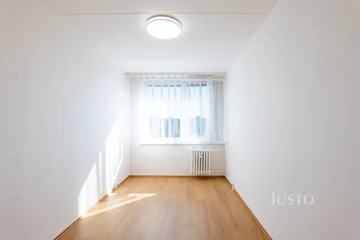 Pronájem bytu 3+kk, Praha - Petrovice, Rezlerova, 63 m2