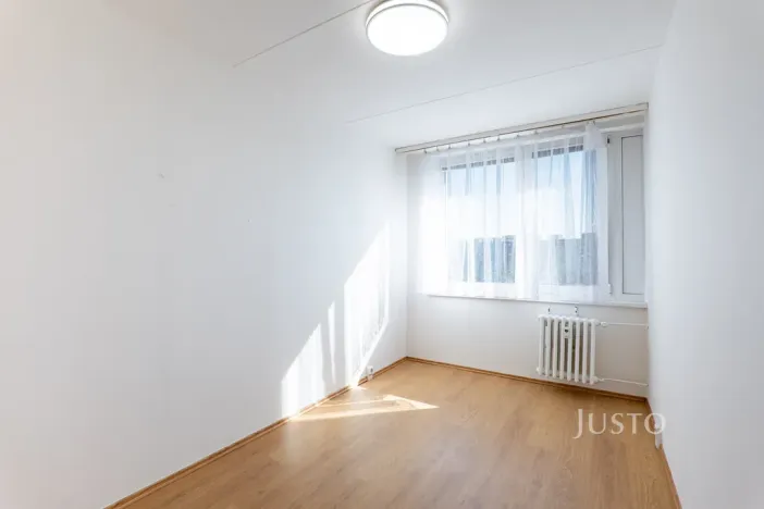 Pronájem bytu 3+kk, Praha - Petrovice, Rezlerova, 63 m2